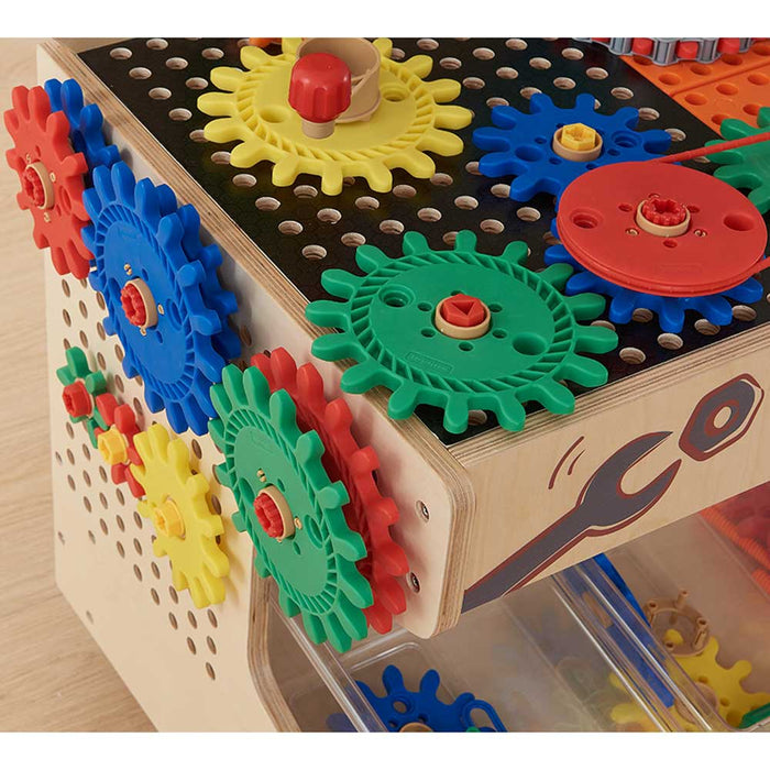 Mobile STEM Activity Station