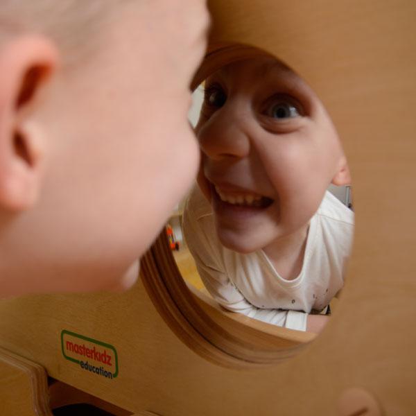 Fun Mirror Wall Element